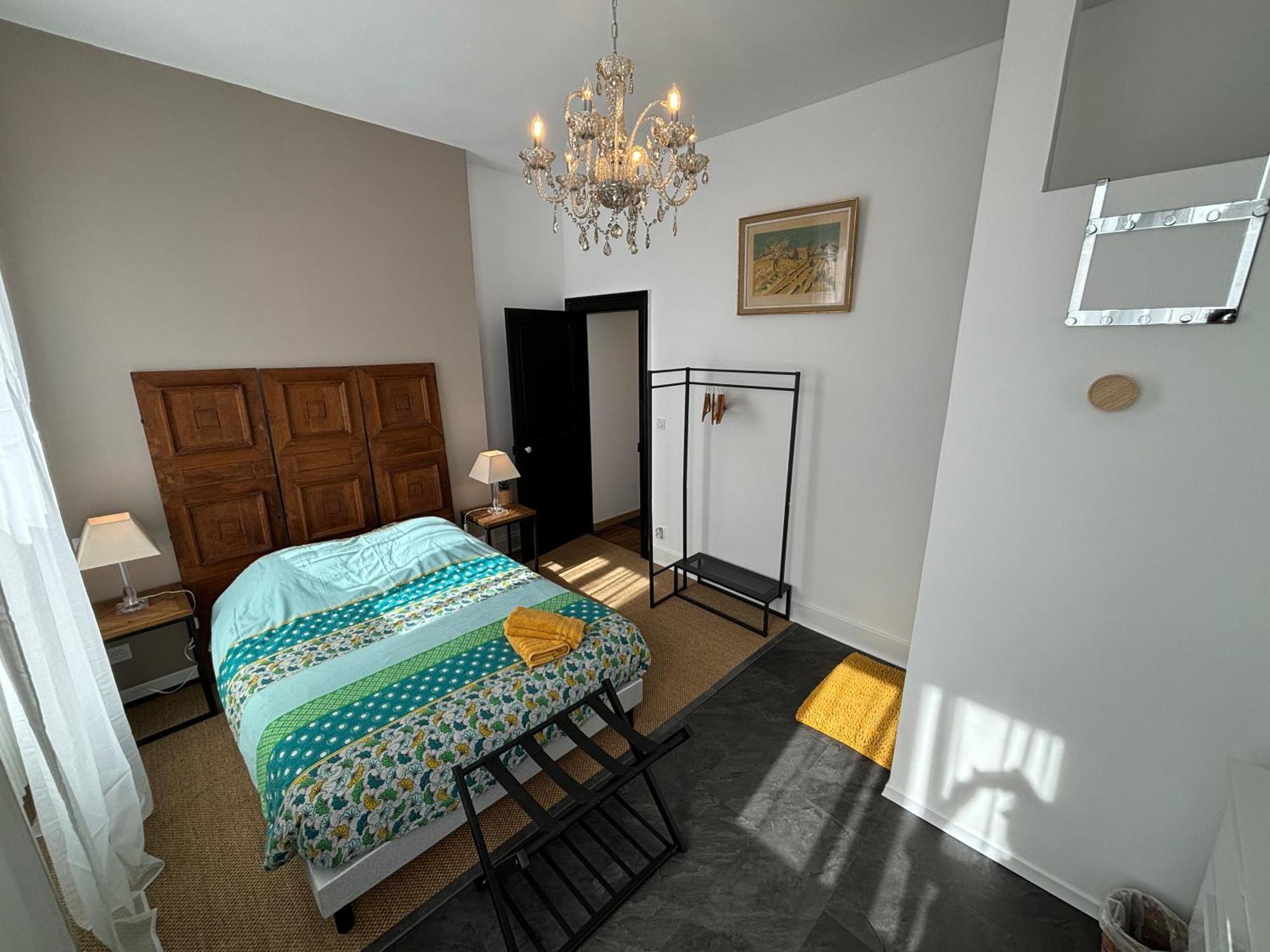 Châteauroux Maison A La Guitarde - Hotel Particulier Hippolyte מראה חיצוני תמונה